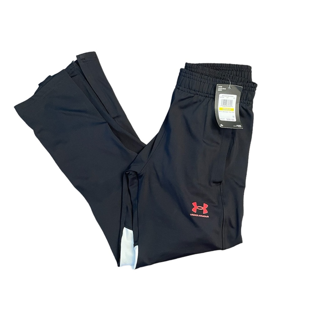 Under Armour Youth size Medium Challenger Training Pants NWT, MSRP $50